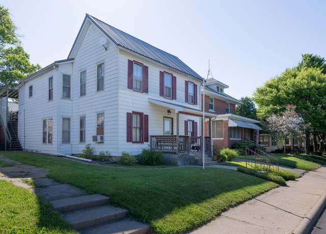 Property at 30 3rd St, Savanna, IL 61074, 5 beds, 3 baths