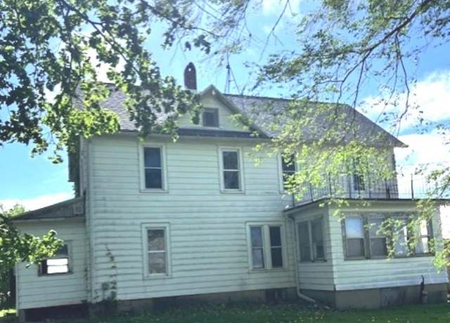 Property at 11491 Main Rd, Lena, IL 61048, 3 beds, 2 baths