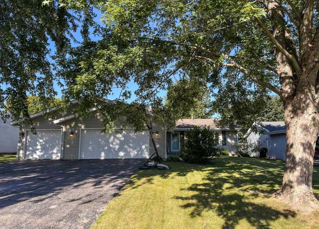 Property at 14142 Surf Ct, South Beloit, IL 61080, 4 beds, 3 baths