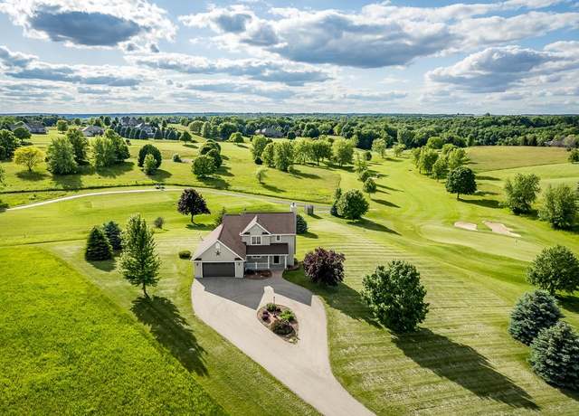 Property at 31-44 Wakonda Dr, Lake Carroll, IL 61046, 3 beds, 3.5 baths