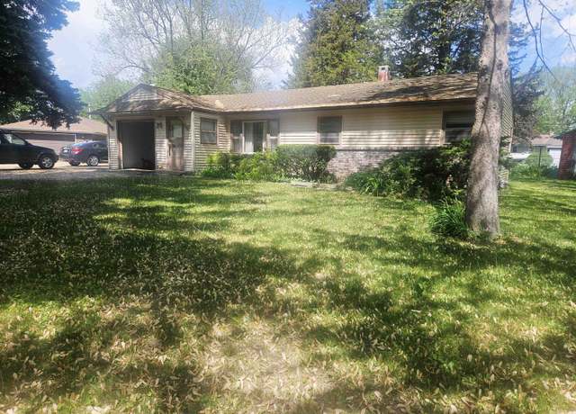Property at 1715 Hackberry Ln, Machesney Park, IL 61115, 4 beds, 1 bath