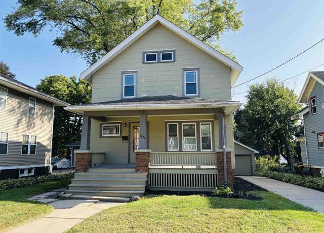 Property at 2027 3rd Ave, Rockford, IL 61104, 4 beds, 2 baths