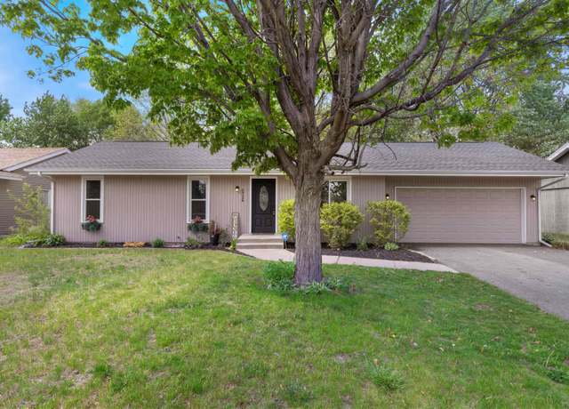 Property at 8326 Elm Ave, Machesney Park, IL 61115, 3 beds, 2 baths