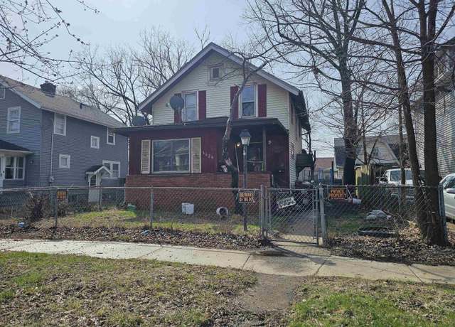 Property at 1434 N Church St St, Rockford, IL 61103, 3 beds, 1.5 baths