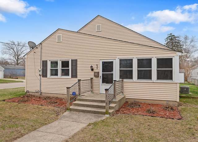 Property at 635 Merrill Ave, Loves Park, IL 61111, 2 beds, 1 bath