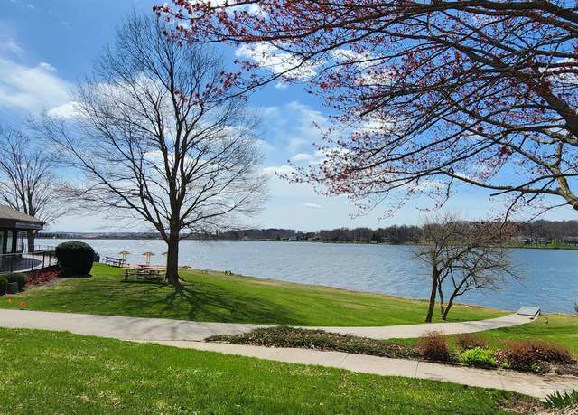 Property at 2015 Hillsdown Rd, Lake Summerset, IL 61019