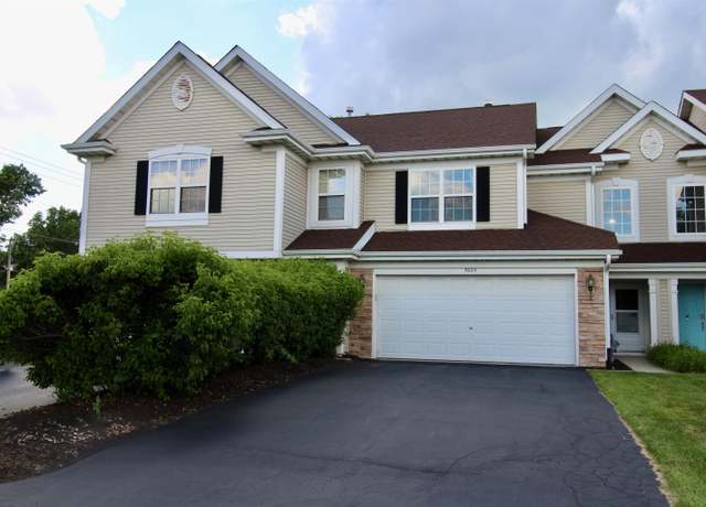 Property at 9004 Leicester Way, Roscoe, IL 61073, 2 beds, 1.5 baths