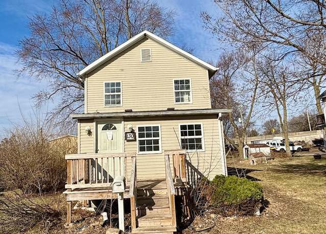 Property at 130 S 6th St, Rochelle, IL 61068, 3 beds, 1.5 baths