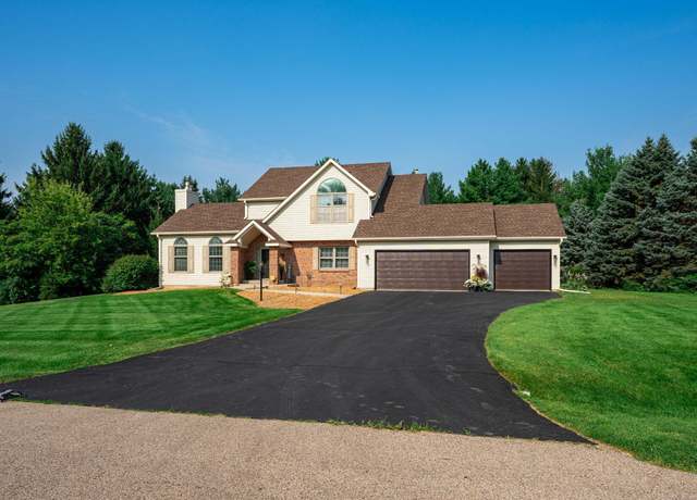 Property at 11538 Tyson Dr, Rockford, IL 61114, 3 beds, 3.5 baths