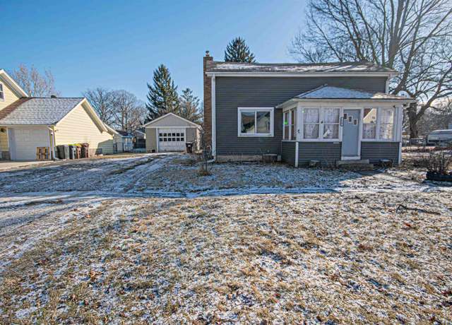 Property at 336 W Menomonie St, Belvidere, IL 61008, 3 beds, 2 baths