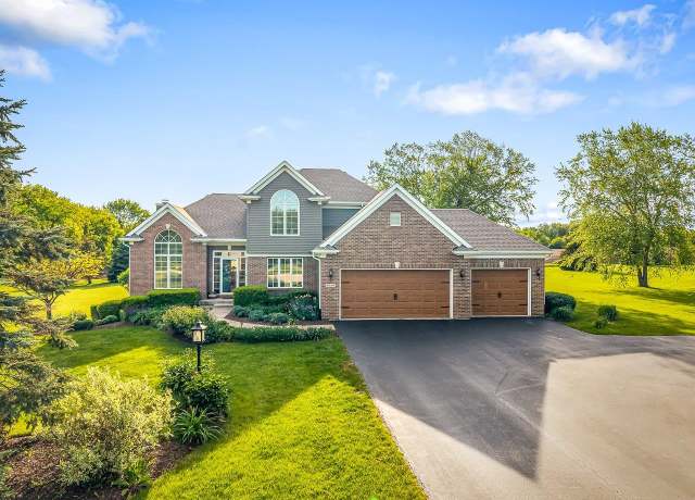 Property at 9920 Springborough Dr, Rockford, IL 61107, 4 beds, 2.5 baths