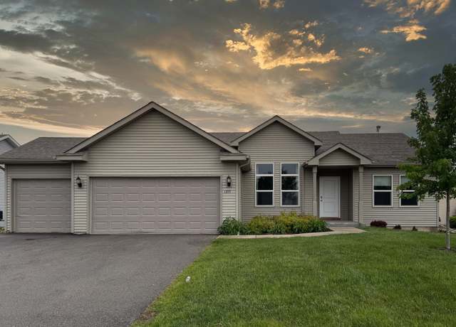 Property at 1355 Kennedy Dr, Belvidere, IL 61008, 3 beds, 2 baths