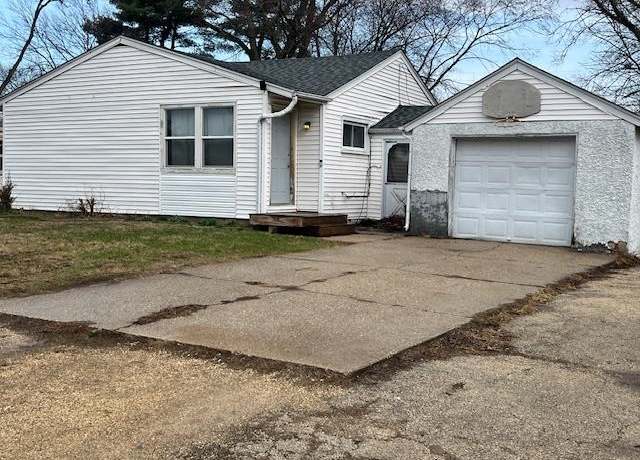 Property at 230 Winona Dr, Machesney Park, IL 61115, 2 beds, 1 bath