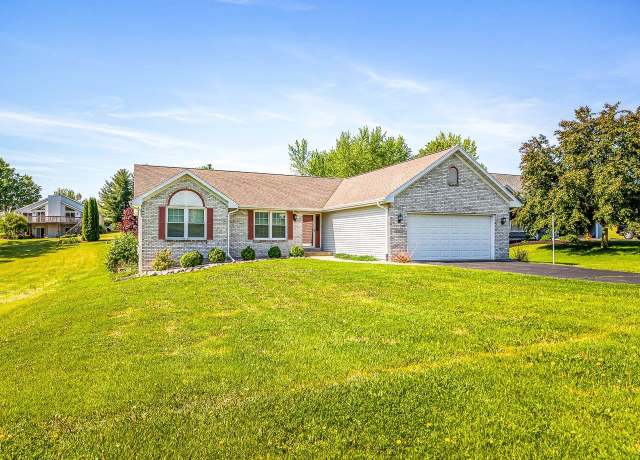 Property at 2291 Drexel Ave, Lake Summerset, IL 61019, 3 beds, 3 baths