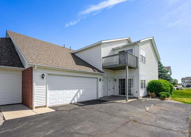 Property at 10113 Monarch Rd, Roscoe, IL 61073, 2 beds, 2 baths