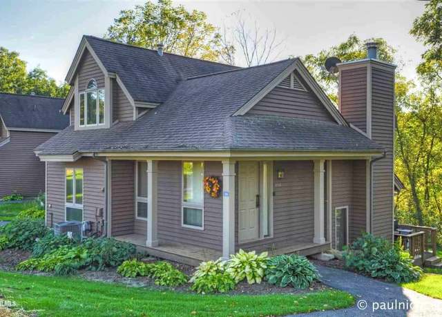 Property at 104 Walnut Hill Dr, Galena, IL 61036, 2 beds, 2 baths