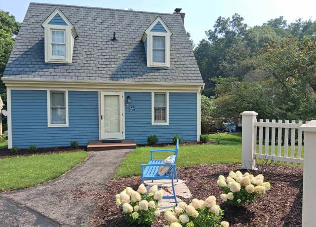 Property at 6 Settler Ln, Galena, IL 61036, 2 beds, 2 baths
