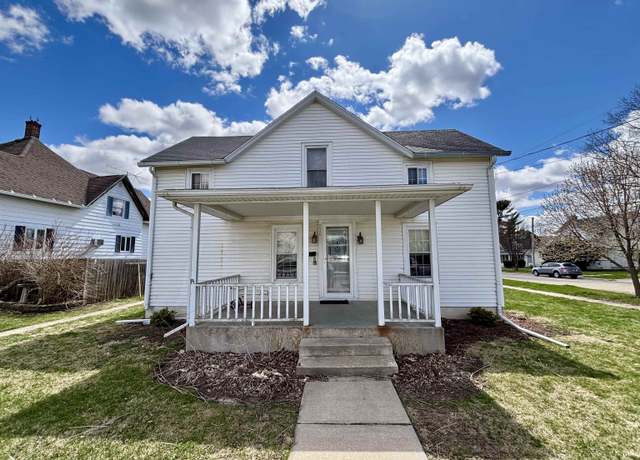 Property at 228 W Prairie St, Lanark, IL 61046, 2 beds, 2 baths