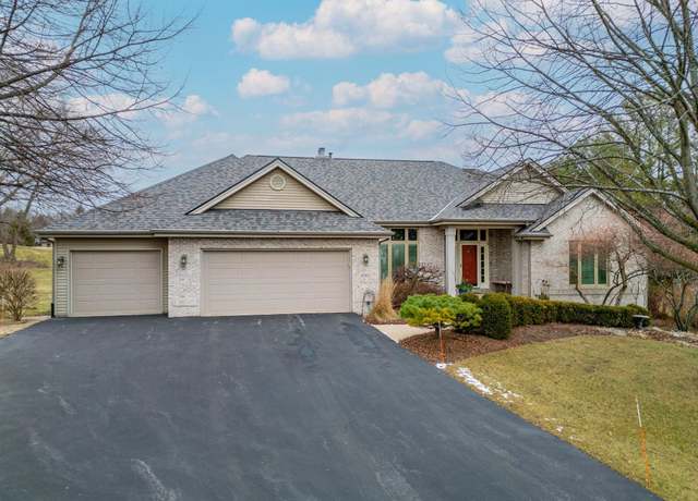 Property at 11065 Covington Pl, Belvidere, IL 61008, 5 beds, 3.5 baths
