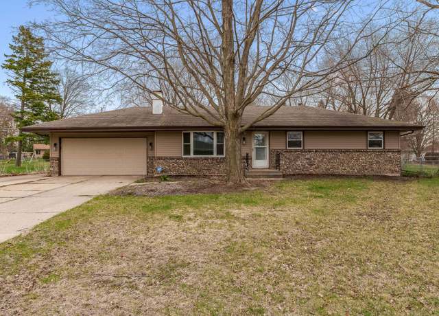 Property at 9963 Bluebonnet Dr, Machesney Park, IL 61115, 3 beds, 1.5 baths
