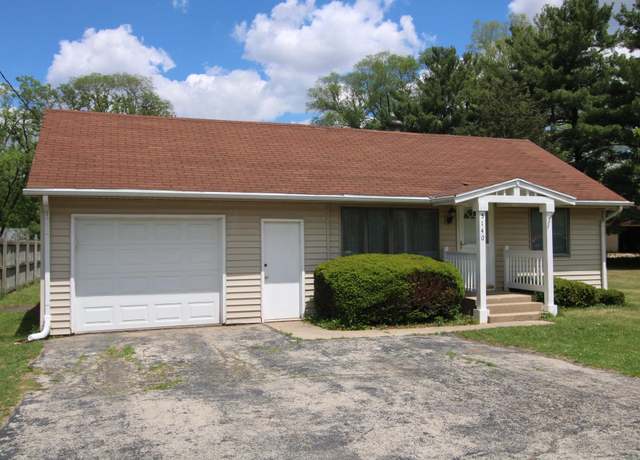 Property at 5140 Degroff St, Roscoe, IL 61073, 2 beds, 1 bath
