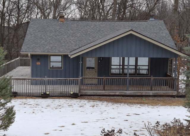 Property at 246 Blackhawk Trce, Galena, IL 61036, 2 beds, 2.5 baths