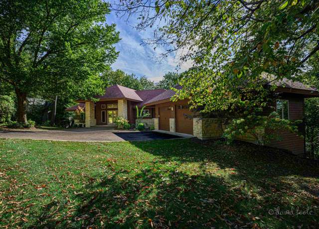 Property at 12 Haven Ln, Galena, IL 61036, 4 beds, 4.5 baths