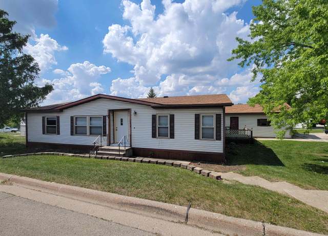 Property at 5228 Marble Dr, Loves Park, IL 61111, 3 beds, 2 baths
