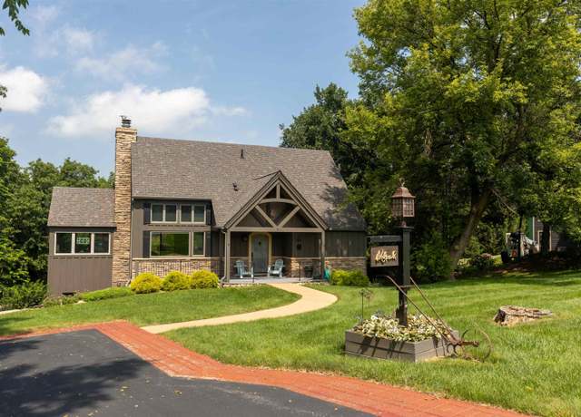 Property at 3 W Bay Path, Galena, IL 61036, 4 beds, 3 baths