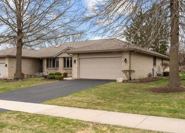 Property at 7187 Weathered Oak Ln, Rockford, IL 61107, 2 beds, 3 baths