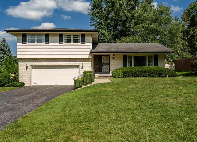 Property at 1119 St. Andrews Way, Rockford, IL 61107, 3 beds, 2.5 baths