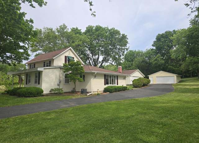 Property at 2170 New Milford School Rd, Rockford, IL 61109, 3 beds, 1.5 baths