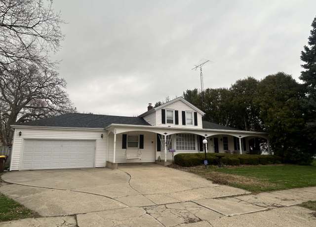 Property at 527 W Madison St, Belvidere, IL 61008, 4 beds, 2 baths