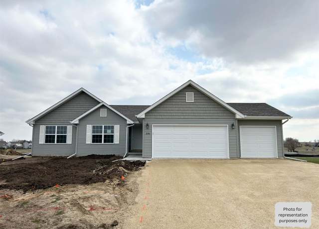 Property at 201 Autumnwood Ln, Davis Junction, IL 61020, 3 beds, 2 baths