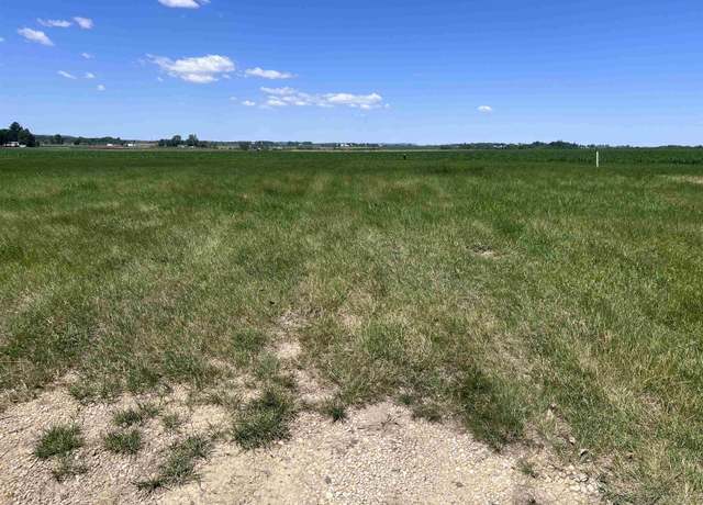 Property at 721-725 Meadow Ridge Lane Dr, Lena, IL 61048