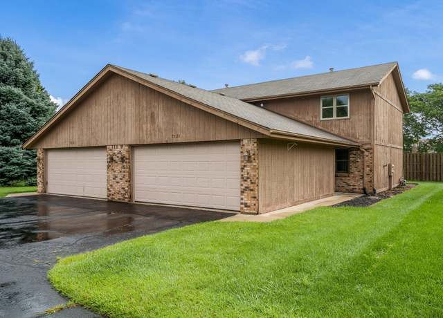Property at 7323 Colosseum Dr, Rockford, IL 61107, 2 beds, 1.5 baths