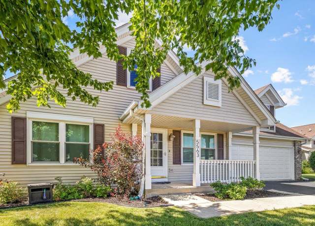 Property at 5563 Stockton Dr, Rockford, IL 61109, 3 beds, 2 baths