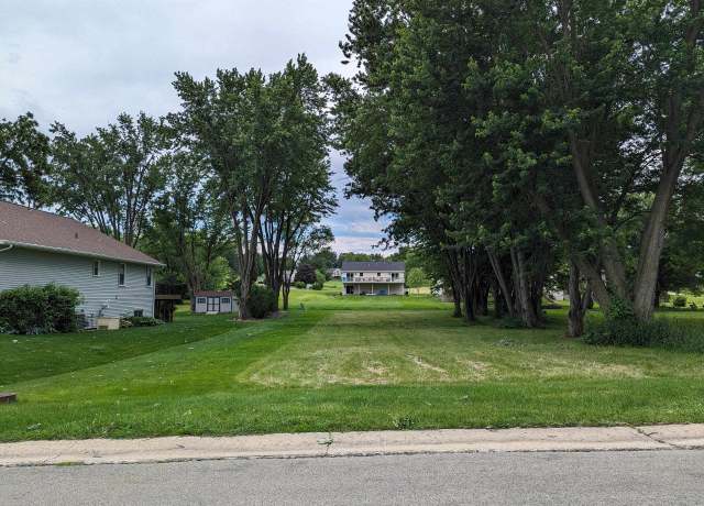 Property at 1746 Lake Summerset Rd, Lake Summerset, IL 61019