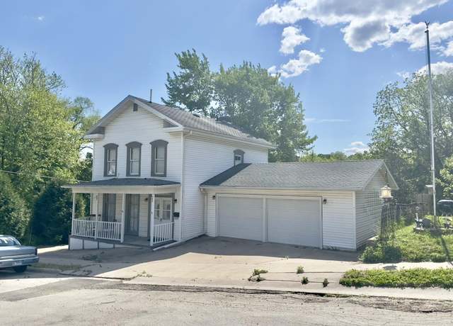 Property at 302 N Carroll St, Mount Carroll, IL 61053, 3 beds, 1 bath