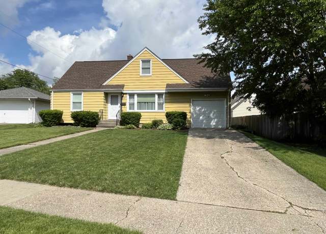 Property at 2114 25th St, Rockford, IL 61108, 4 beds, 1 bath