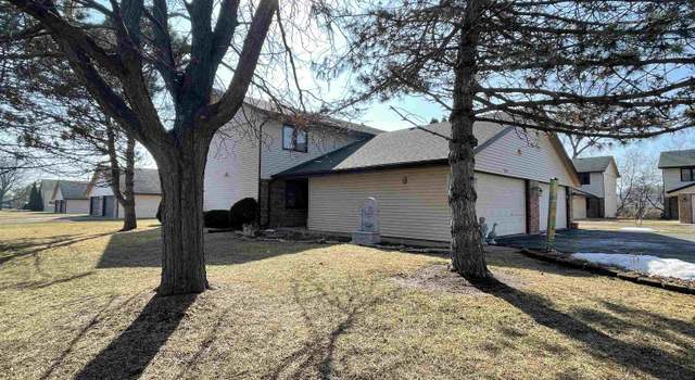 Photo of 780 Tulip Ln, Rockford, IL 61107