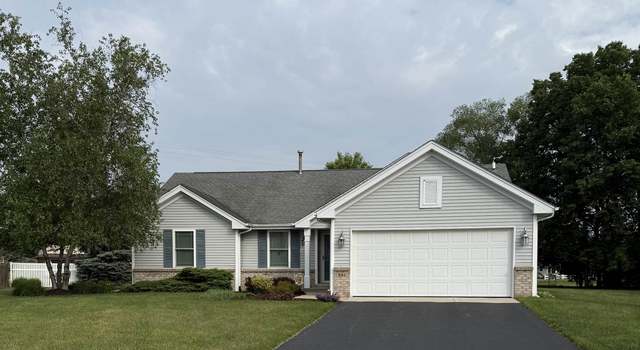 Photo of 891 Crestview Dr, Rockton, IL 61072