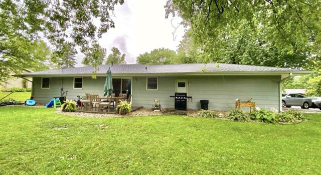 Photo of 2905 Huntington Pkwy, Rockford, IL 61109