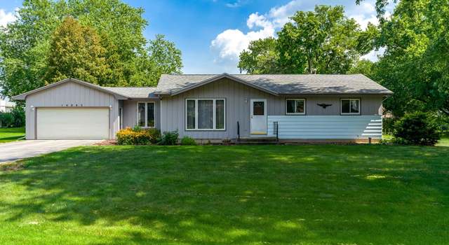 Photo of 14845 Lang Dr, South Beloit, IL 61080