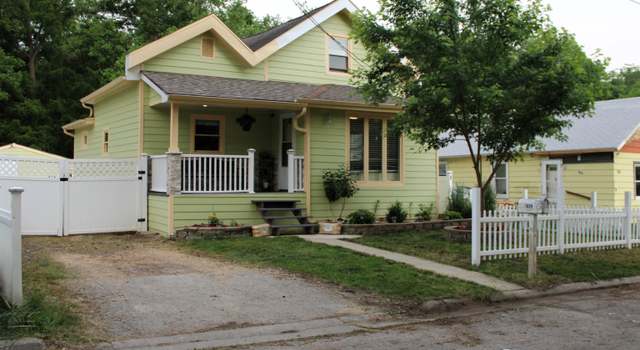 Photo of 824 Waveland Ave, Rockford, IL 61102