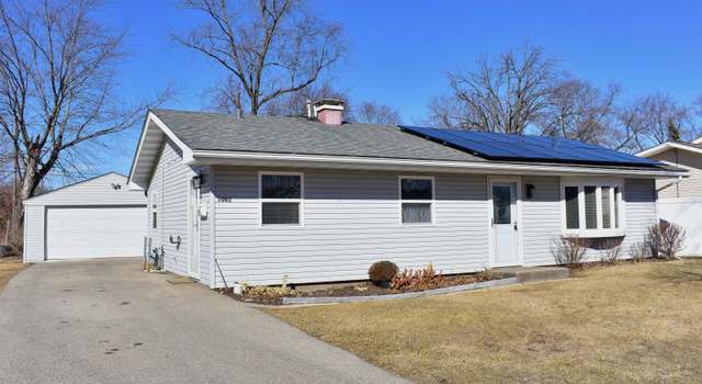 Photo of 1002 Ramona Ter, Machesney Park, IL 61115