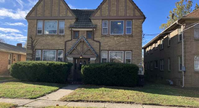 Photo of 2120 Douglas St, Rockford, IL 61103