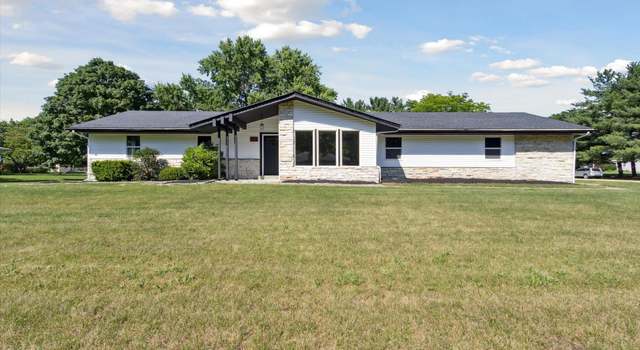 Photo of 653 Valley Forge Trl, Rockton, IL 61072