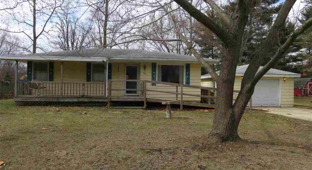 Photo of 70 Smith Ln, South Beloit, IL 61080