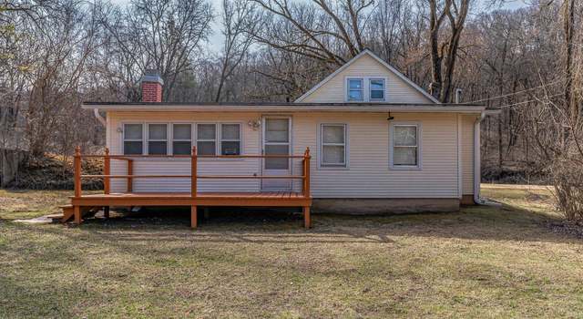 Photo of 6691 Mill Hollow Rd, Savanna, IL 61074
